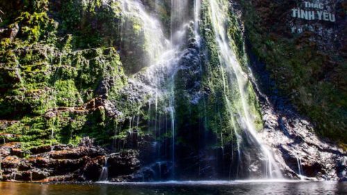 love watarfall sapa
