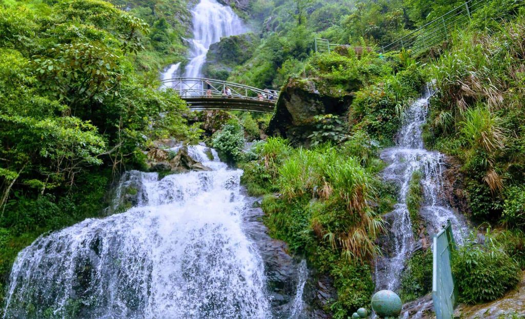 silver waterfall sapa